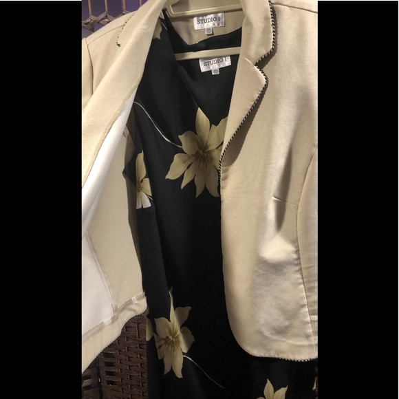 🌸Have an event to attend? Classy studio one dress - Picture 5 of 10